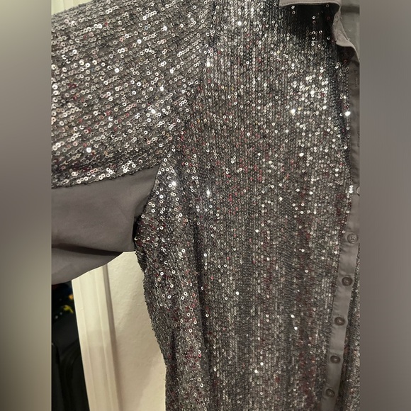 🦋Torrid Sequin Button-Front Long Sleeve Shirt - Picture 9 of 16